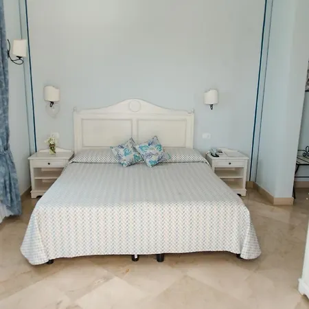 Relais Antiche Saline 4* Torre Nubia