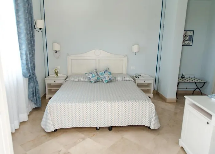 Relais Antiche Saline 4* Torre Nubia