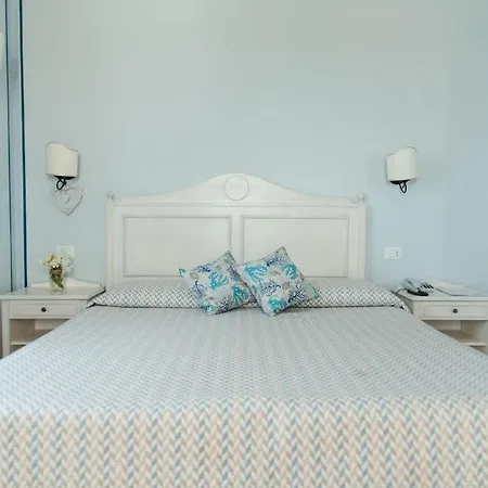 Relais Antiche Saline فندق 4*