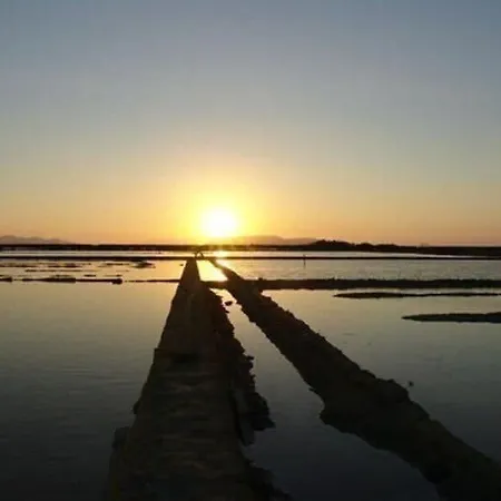 فندق Relais Antiche Saline 4*