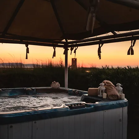 Relais Antiche Saline فندق Torre Nubia